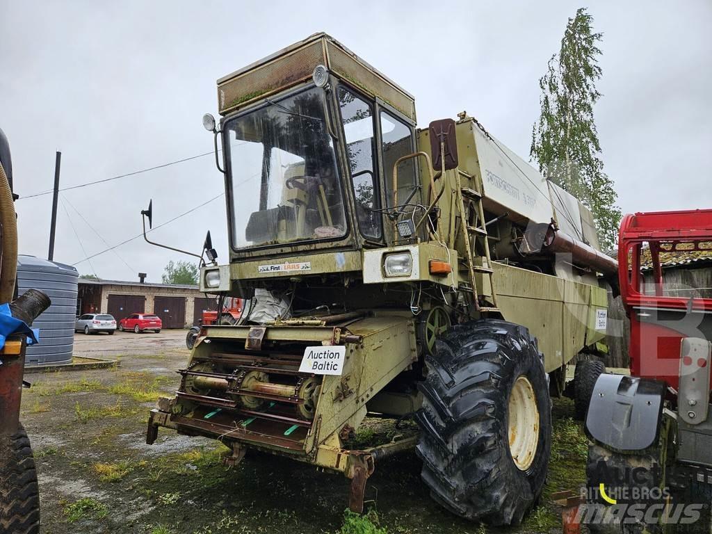 Fortschritt E 516 Maaidorsmachines