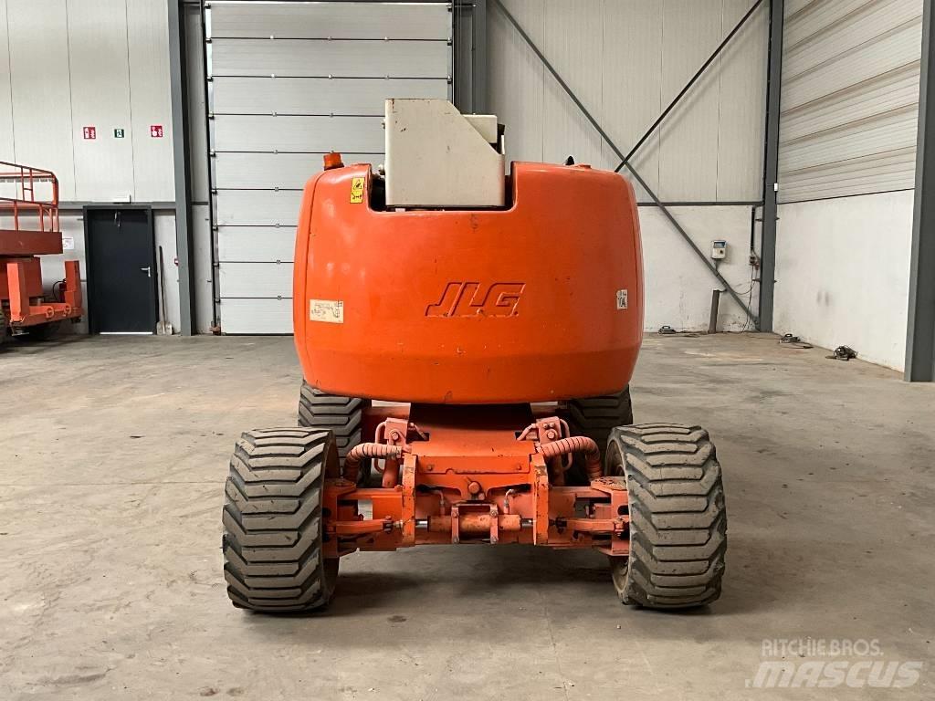 JLG 450 AJ Knikarmhoogwerkers