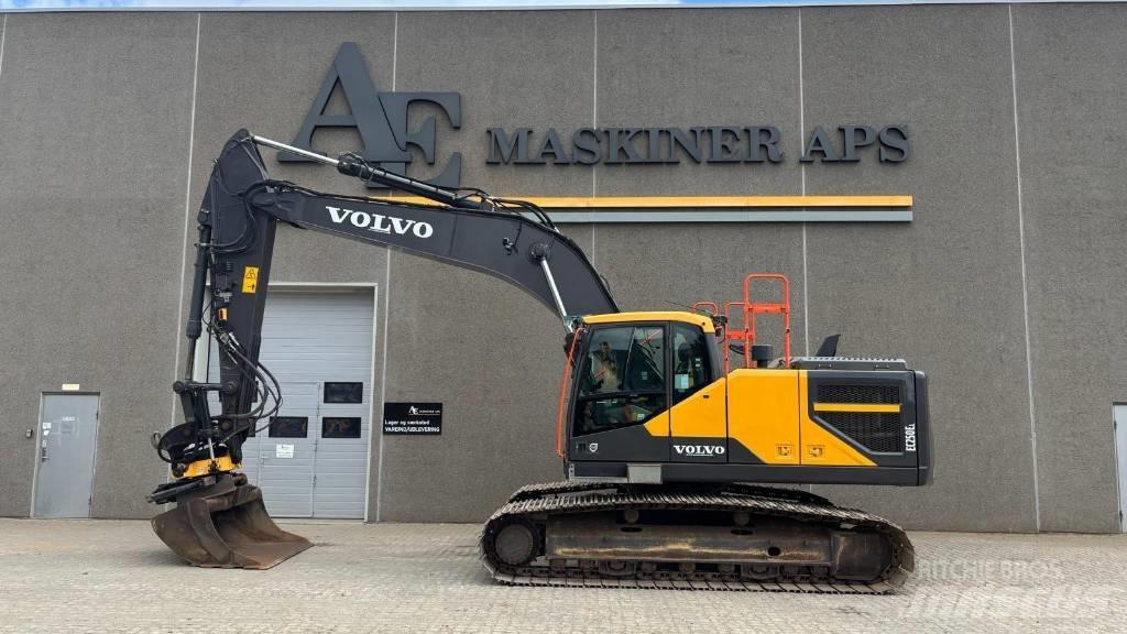 Volvo EC250EL Rupsgraafmachines