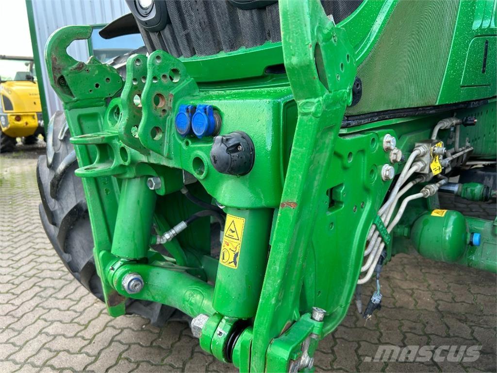 John Deere 6195R Tractoren