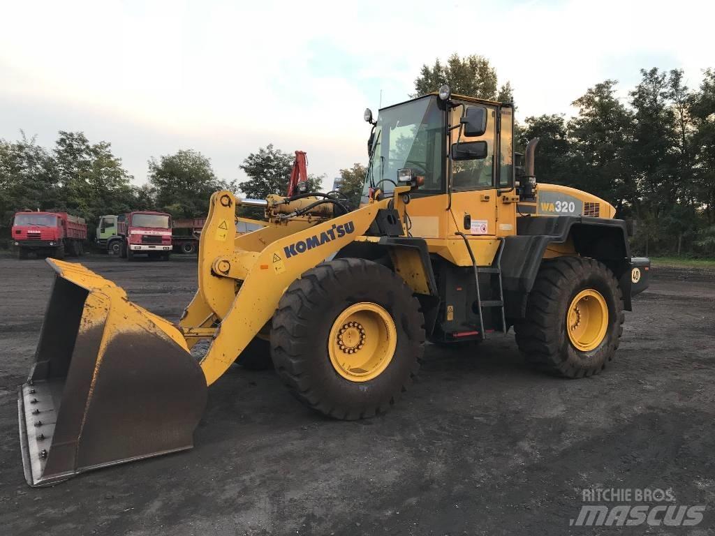 Komatsu WA320-5H Wielladers