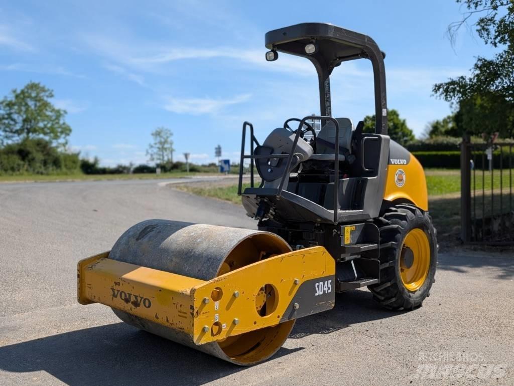 Volvo SD 45 Trilrolwalsen
