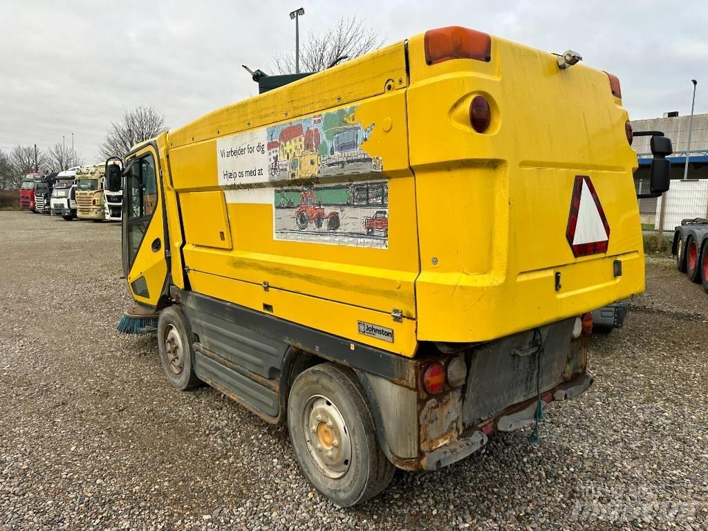 Johnston CN400 Veegmachines
