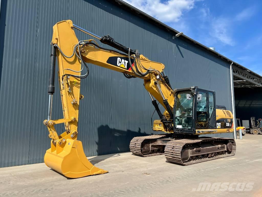 CAT 323D LN VA Rupsgraafmachines