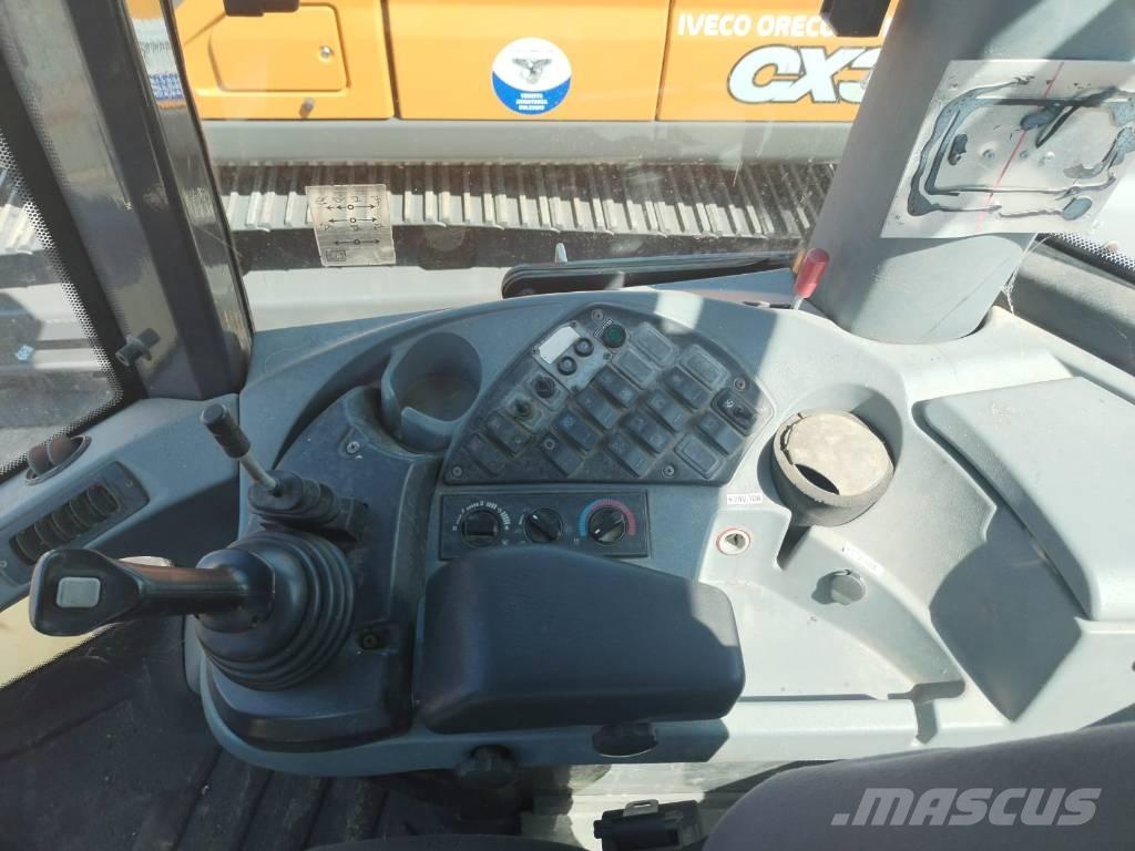 New Holland W 130 Wielladers