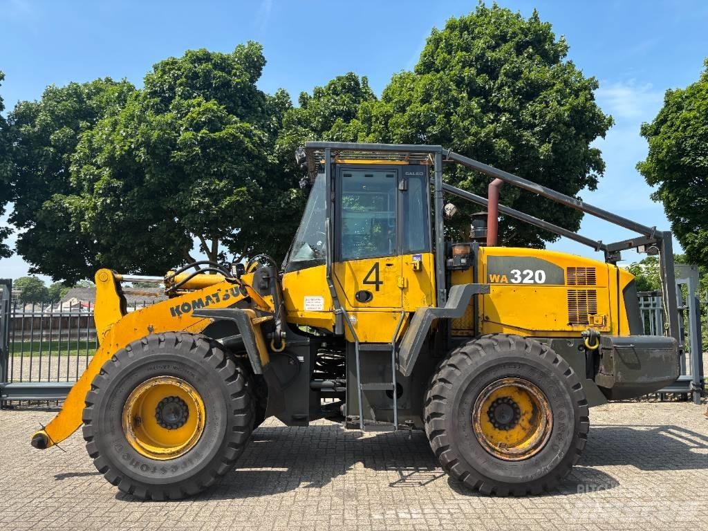 Komatsu WA 320-5 Wielladers