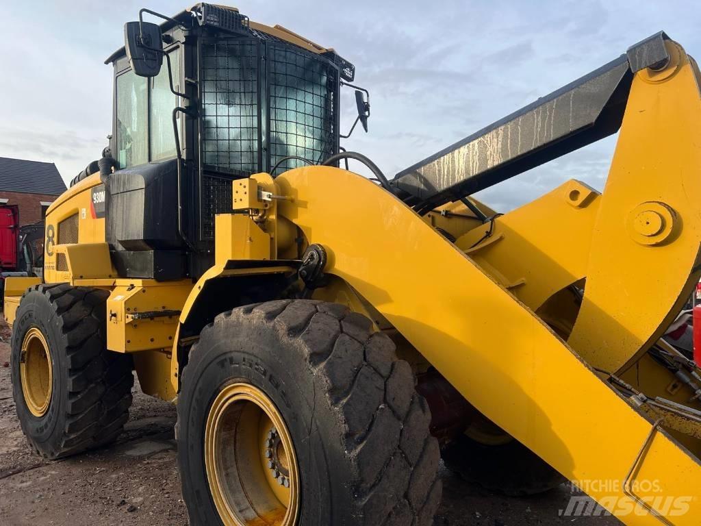 CAT 930 M Wielladers