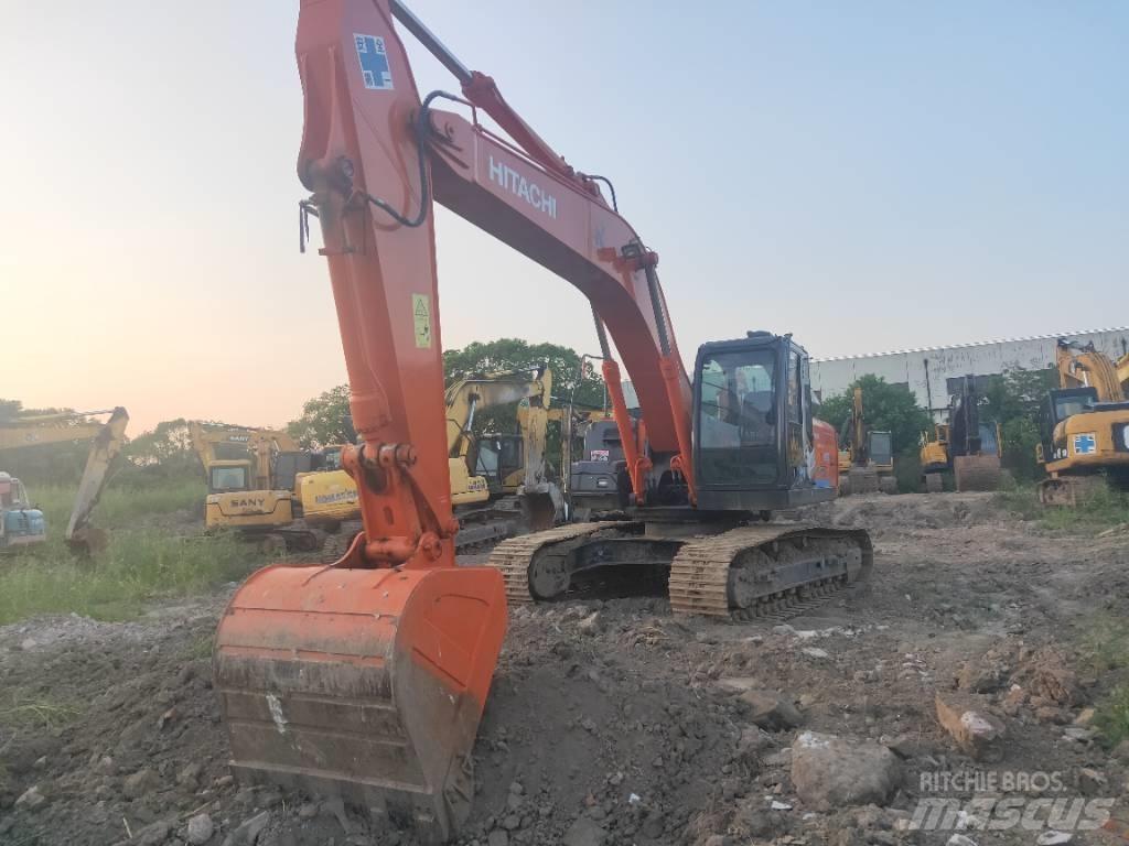 Hitachi ZX 210 Rupsgraafmachines