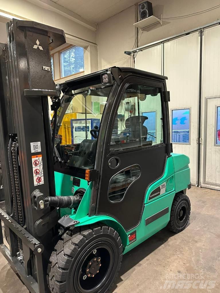 Mitsubishi FD35N3 Diesel heftrucks