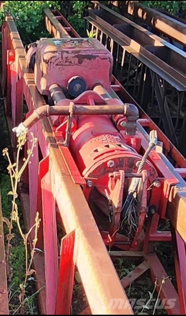 2006 VULCAN Hydraulische Boorhamer