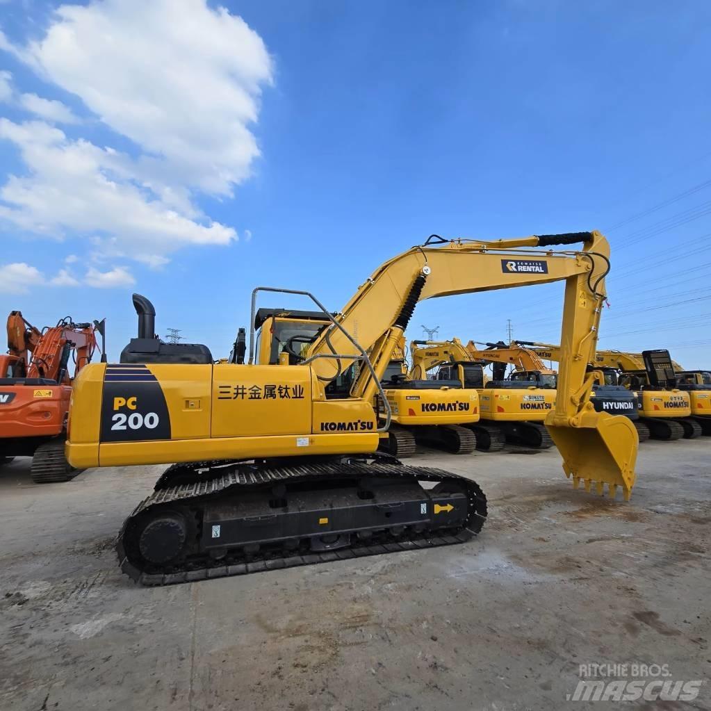 Komatsu PC 200-8 Rupsgraafmachines