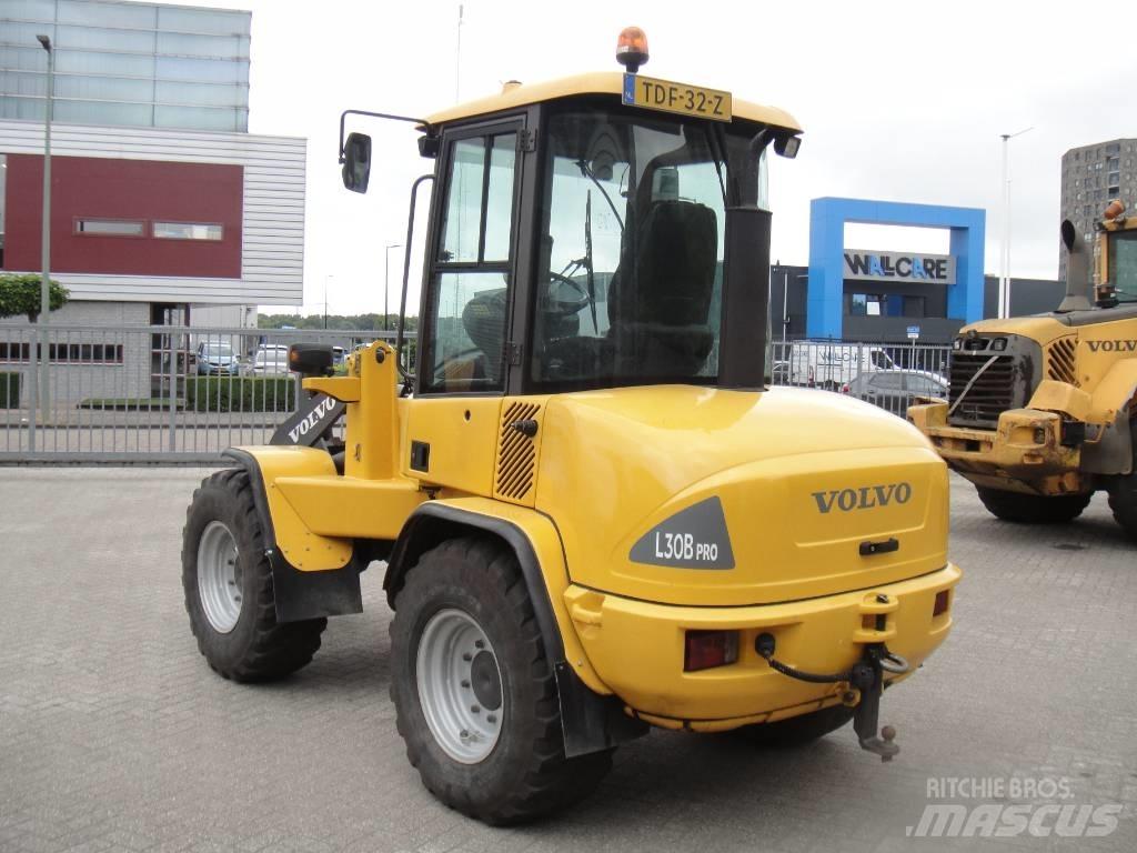Volvo L 30 B Wielladers