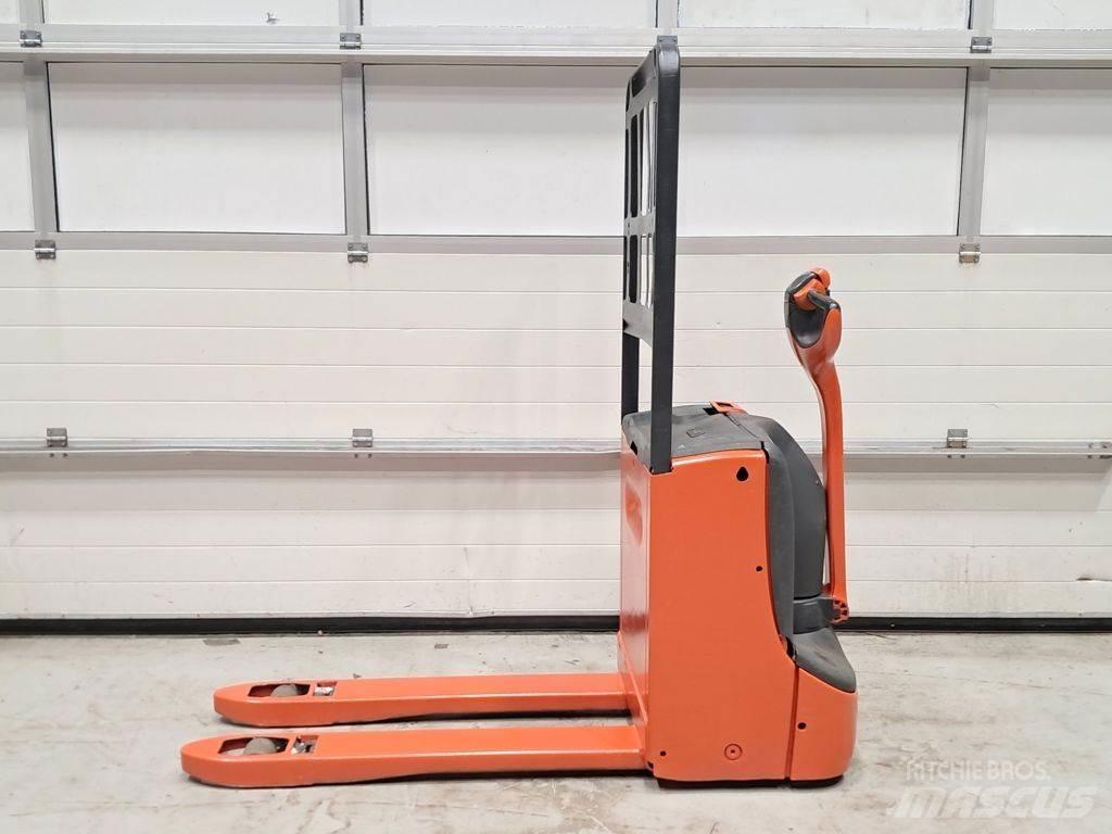 Linde T16 Electro-pallettrucks