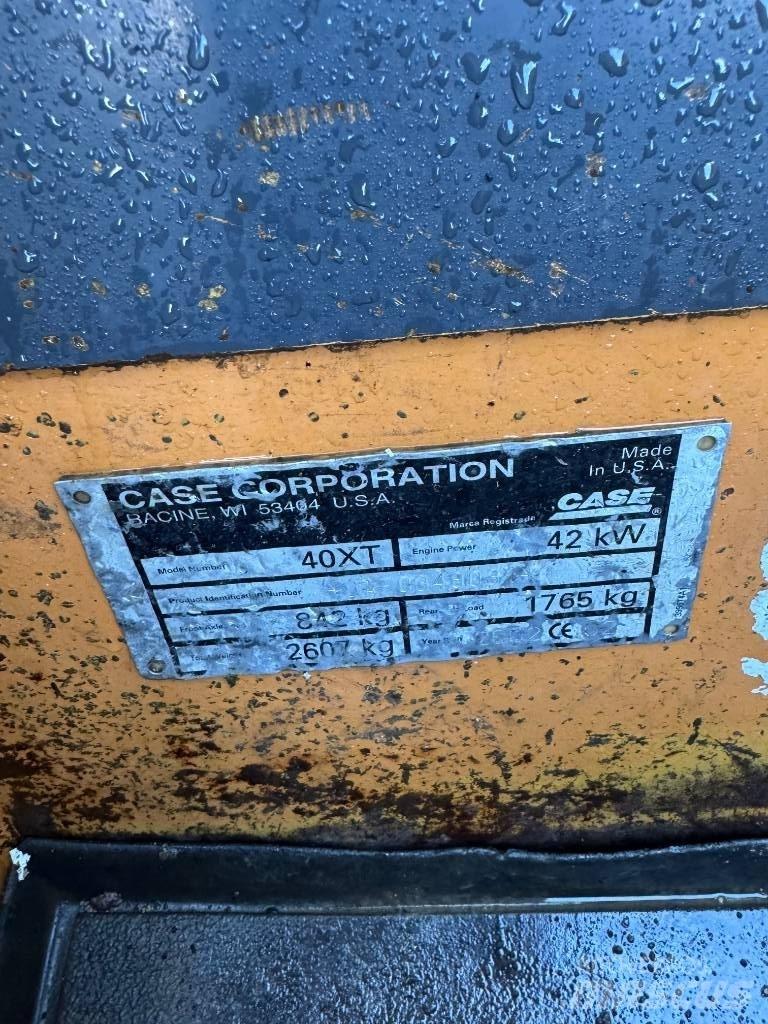 CASE 40 XT Schrankladers