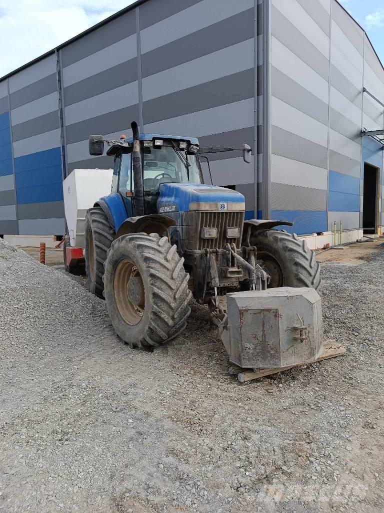New Holland 8870 A Tractoren