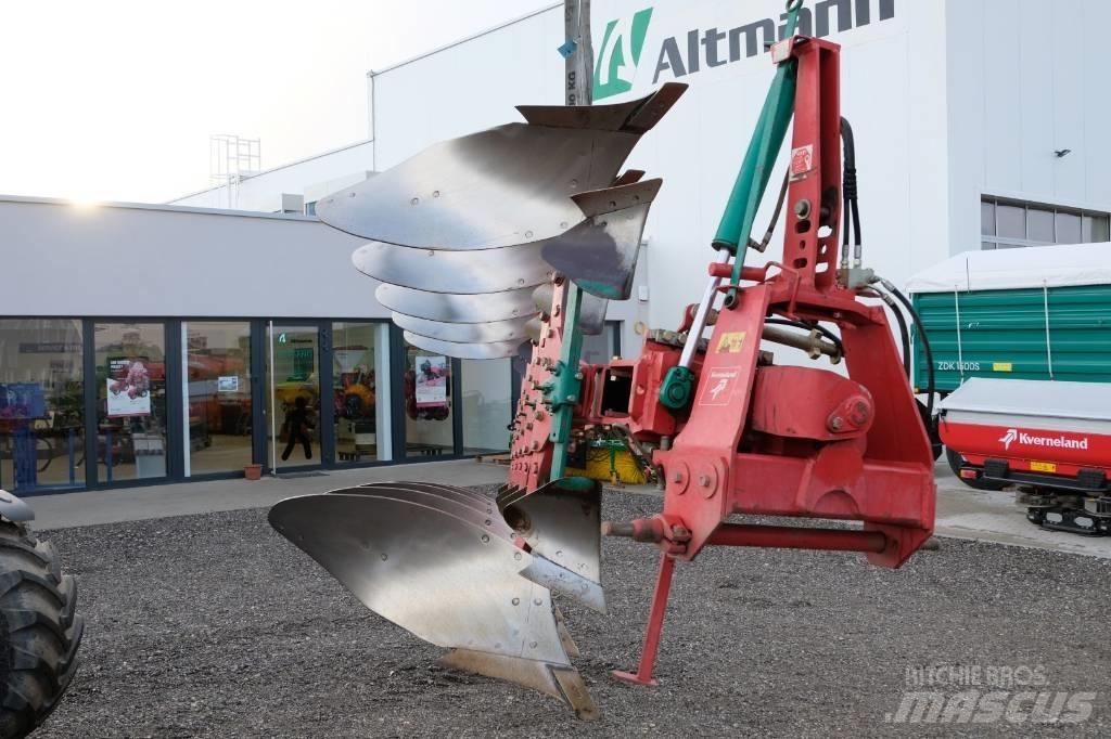 Kverneland LM100 Wentelploegen