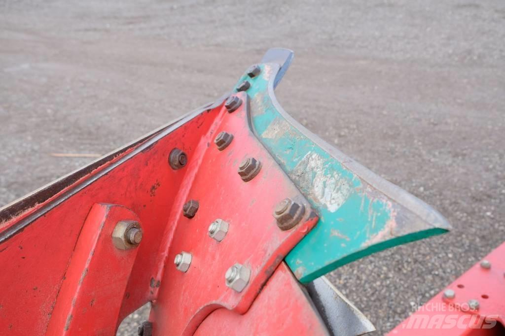 Kverneland LM100 Wentelploegen