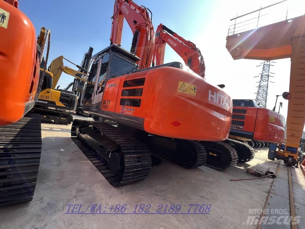 Hitachi ZX 200 Rupsgraafmachines