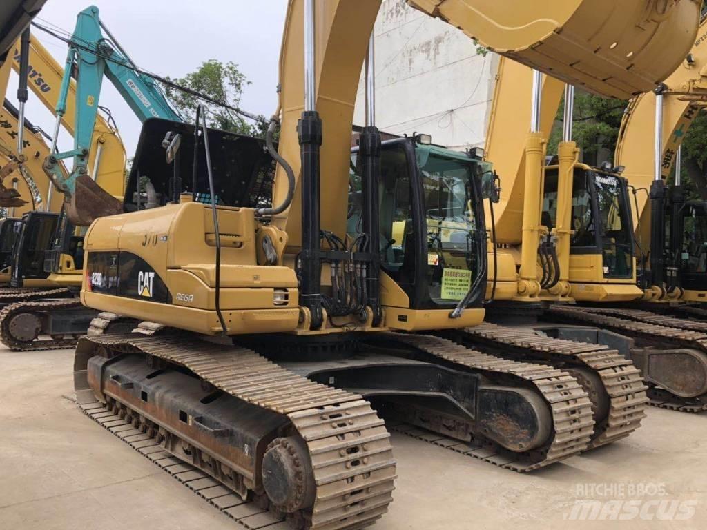 CAT 329 Rupsgraafmachines