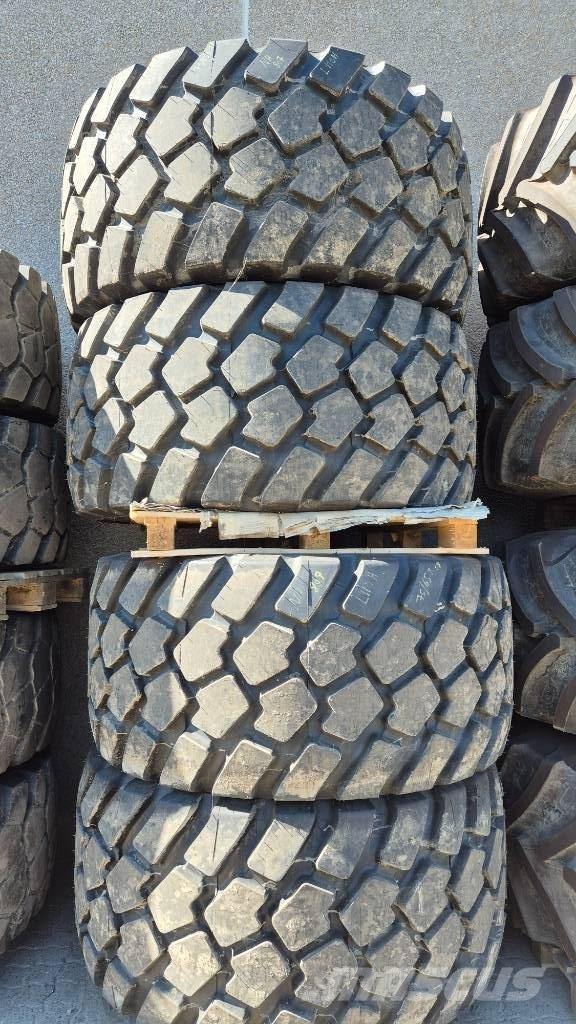 Michelin 750/65R25 Banden, wielen en velgen