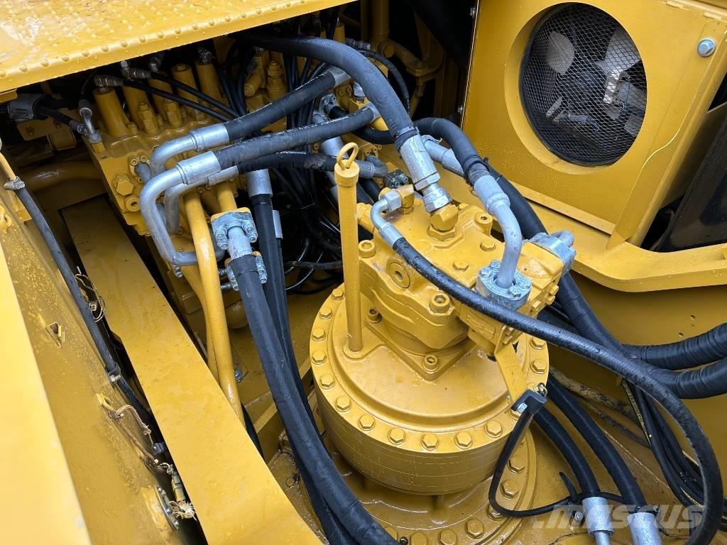 CAT 336 D2 Rupsgraafmachines