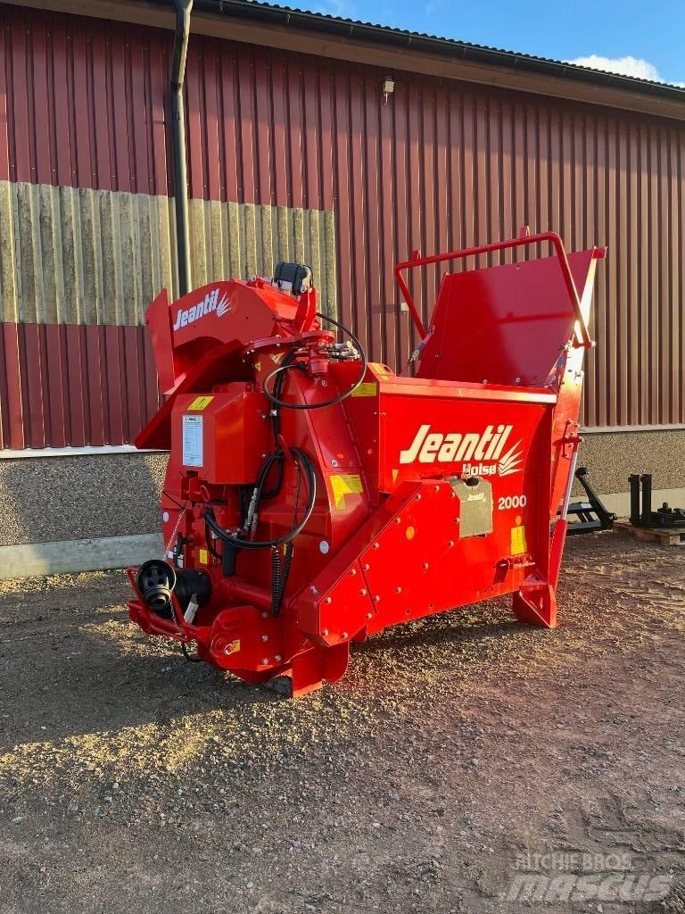 Jeantil PR 2000 Balenhakselaars, -snijders en -afwikkelaars