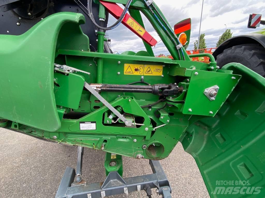 John Deere T 670 i Maaidorsmachines