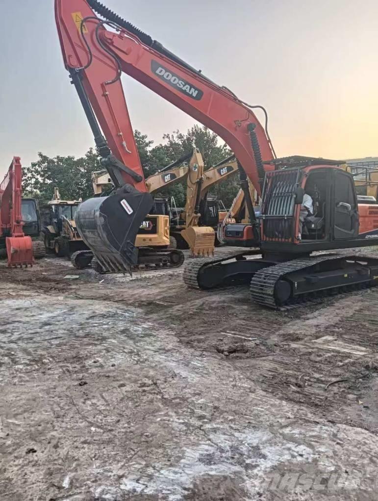 Doosan DX 225 LC-9C Rupsgraafmachines