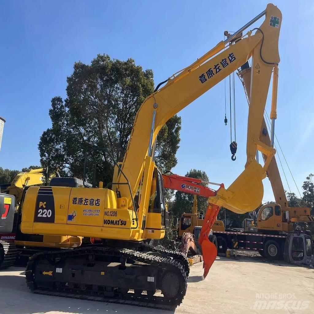 Komatsu PC 220-8 MO Rupsgraafmachines
