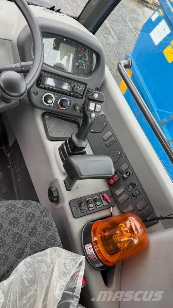 New Holland W70C Wielladers