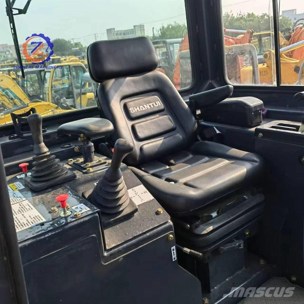 Shantui SD 22 Rupsdozers