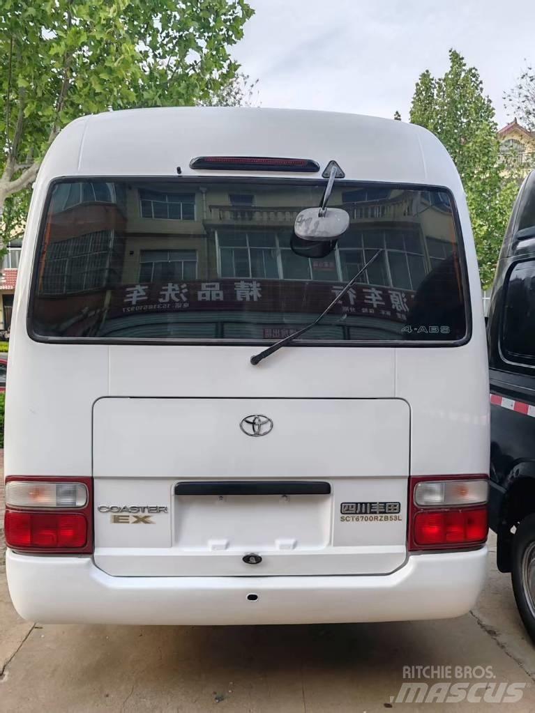 Toyota Coaster Intercitybussen