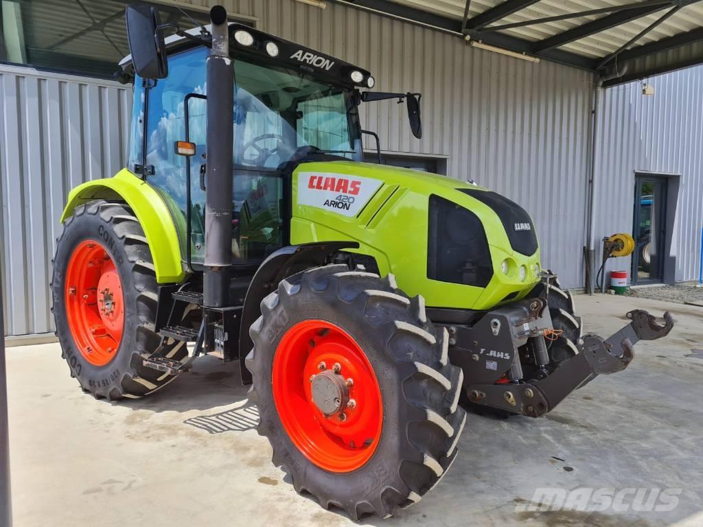 CLAAS Arion 420 Tractoren
