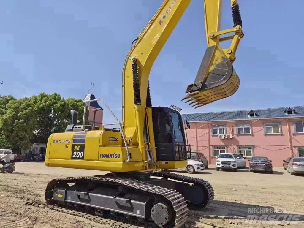 Komatsu PC 200-8 Rupsgraafmachines