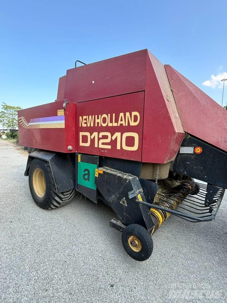 New Holland D 1210 Vierkante balenpers