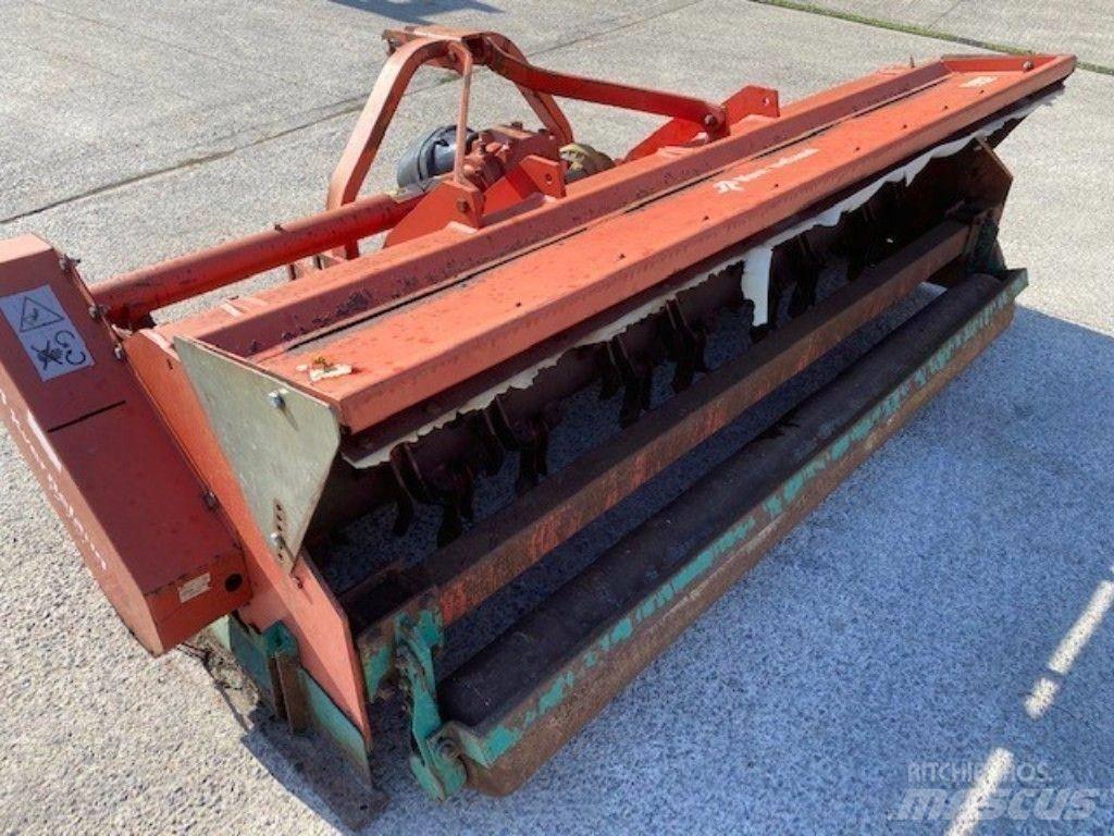 Kverneland FX 265 Gemonteerde en gesleepte maaiers