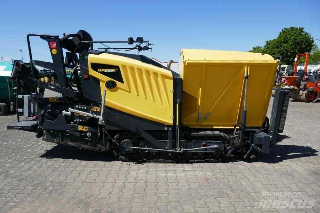 Bomag BF 200 C-2 Kleine asfalteermachines
