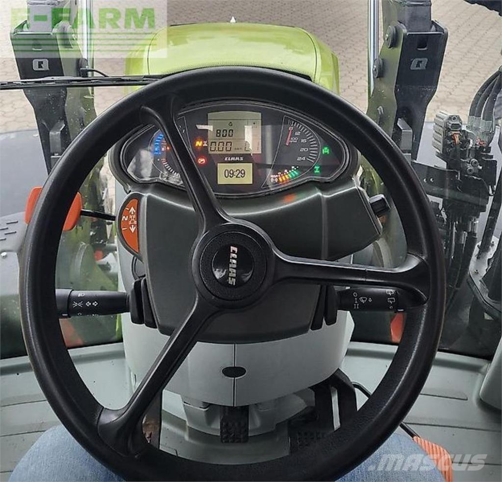 CLAAS arion 510 Tractoren