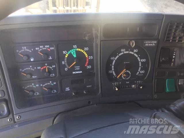 Scania 164 Cabine en interieur
