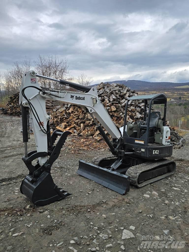 Bobcat E 42 Minigraafmachines < 7t