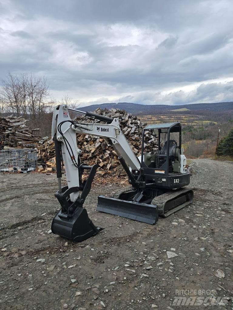 Bobcat E 42 Minigraafmachines < 7t