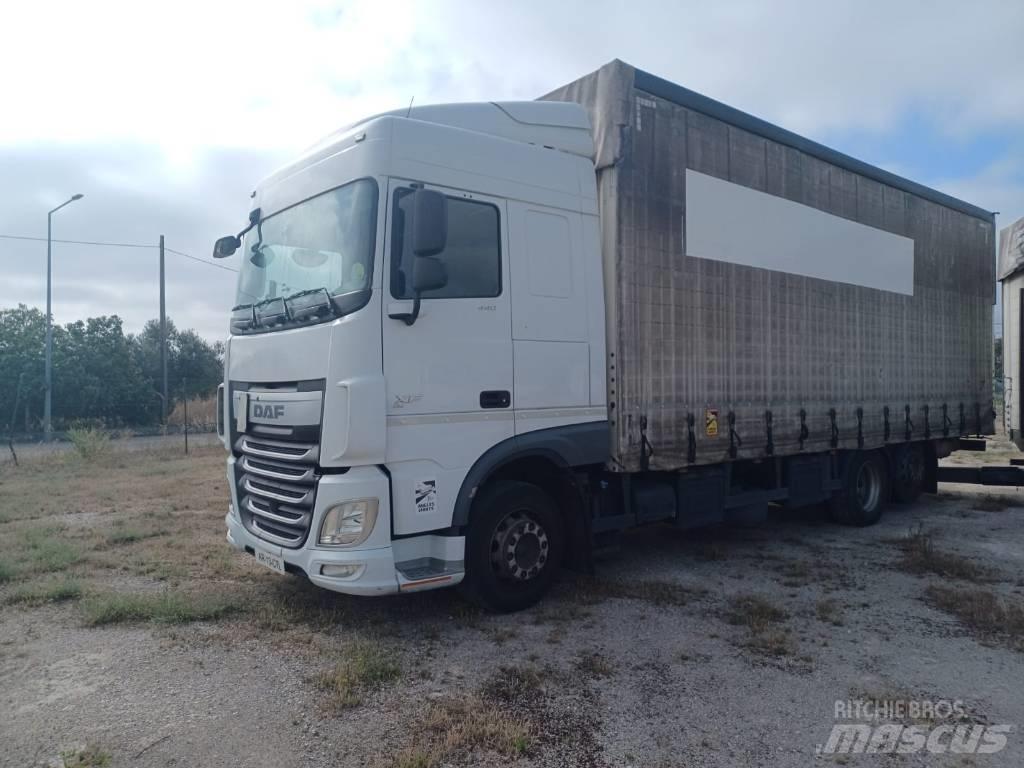 DAF XF 440 Schuifzeilopbouw
