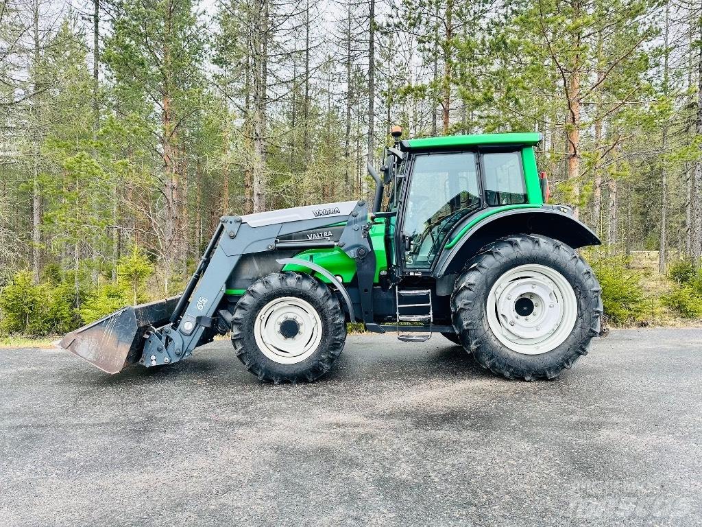 Valtra T 131 Tractoren