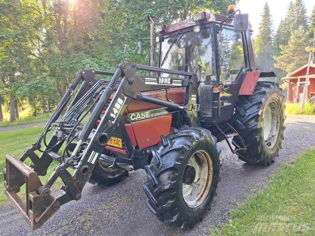Case IH 845 XL Tractoren