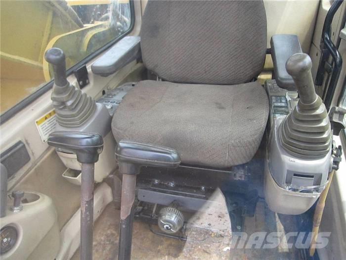 CAT 325 B Rupsgraafmachines