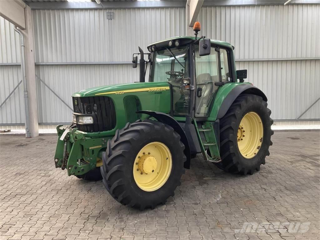 John Deere 6820 Tractoren