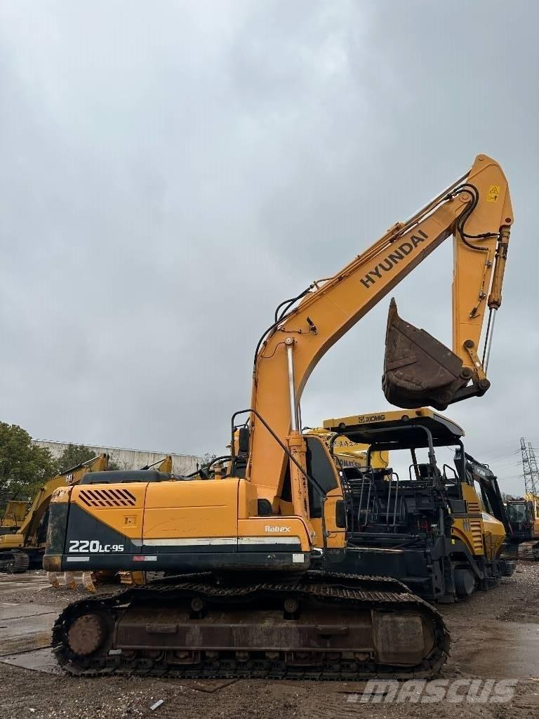 Hyundai 220LC-9S Rupsgraafmachines