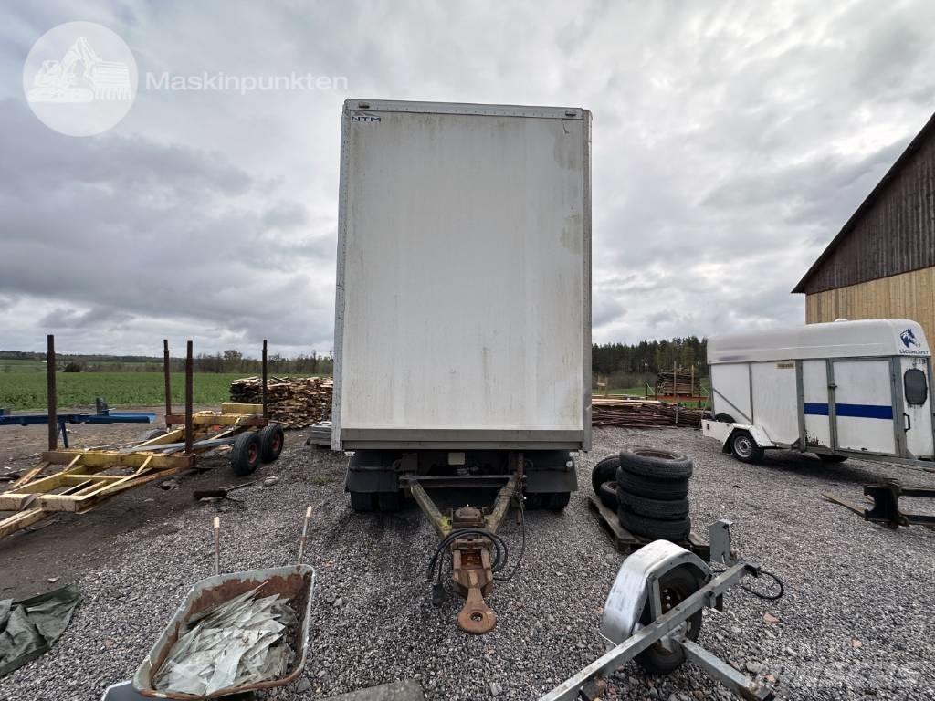 NTM UTP-39L Gesloten opbouw trailers