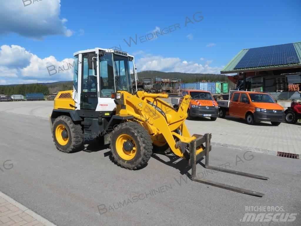 Liebherr L 507 Wielladers