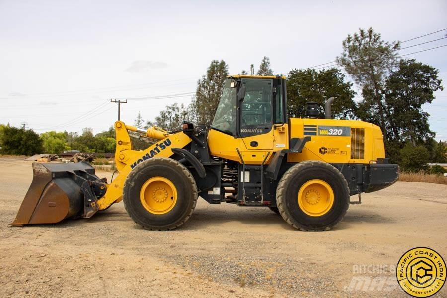 Komatsu WA 320-7 Wielladers